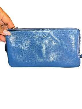Coach Blue Pebbled Leather Double Zip Wristlet Wallet